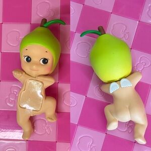 Sonny Angel Harvest Hipper Pear